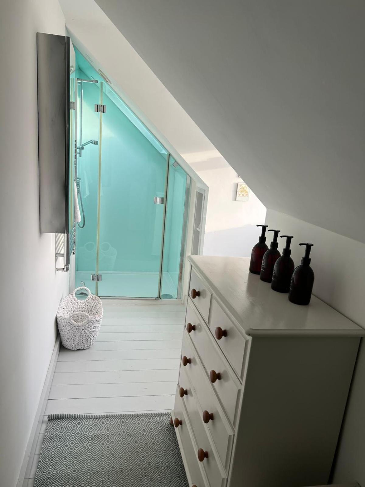 Billie'S Seaside Retreat Villa Lyme Regis Ngoại thất bức ảnh